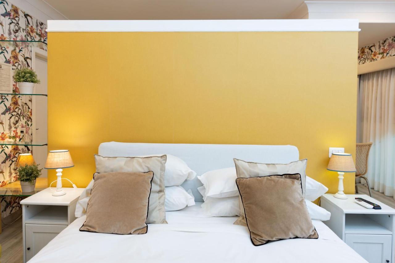 Residenza Echia Apartment Наполи Екстериор снимка