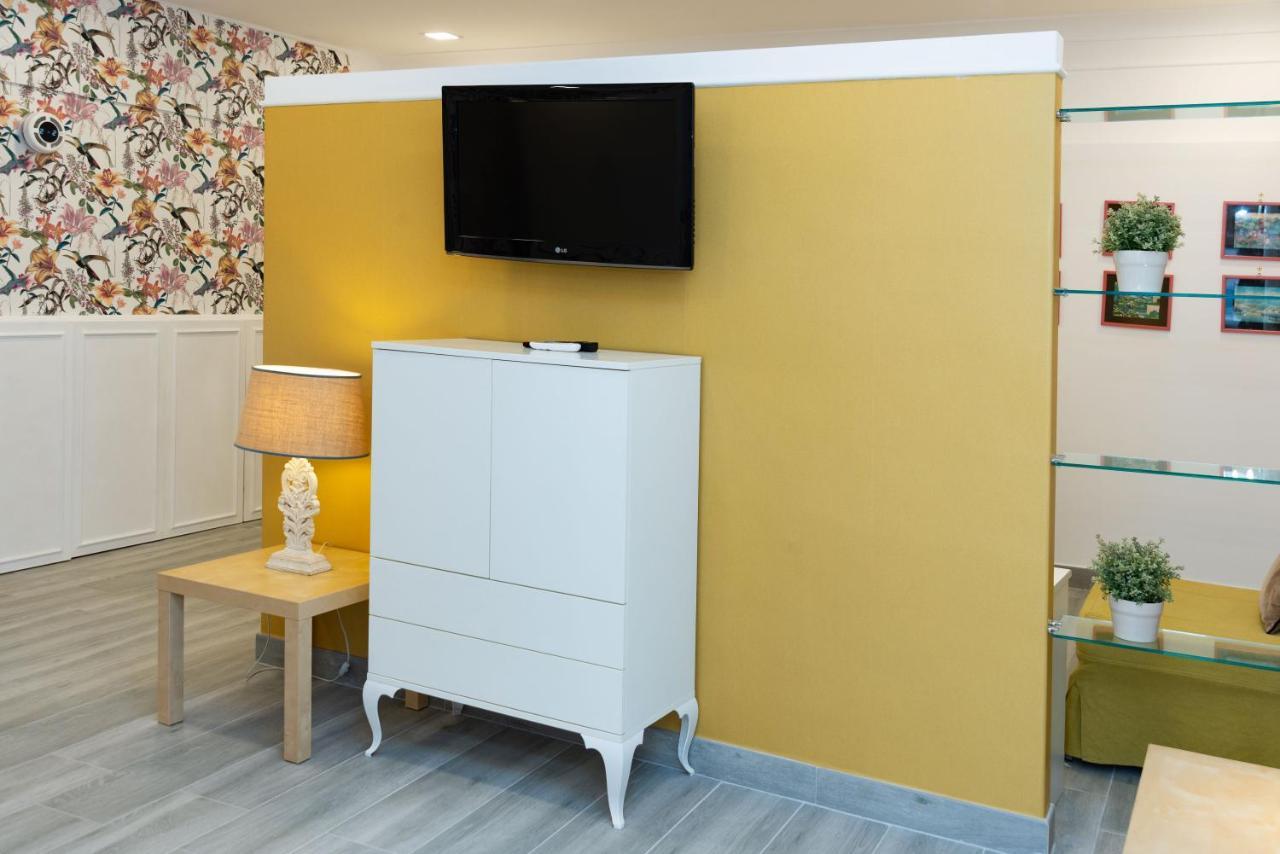 Residenza Echia Apartment Наполи Екстериор снимка